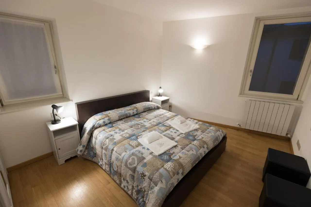Villa Casa Piazza Del Porto Lovere Casa vacanze